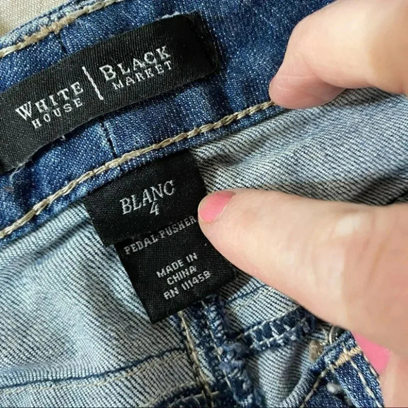 WHBM pedal pusher 4 blue denim capris casual - Picture 3 of 4